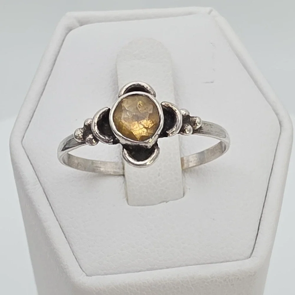 Vintage Genuine Citrine Ring 925 Sterling Silver Floral Design Petite Size 9